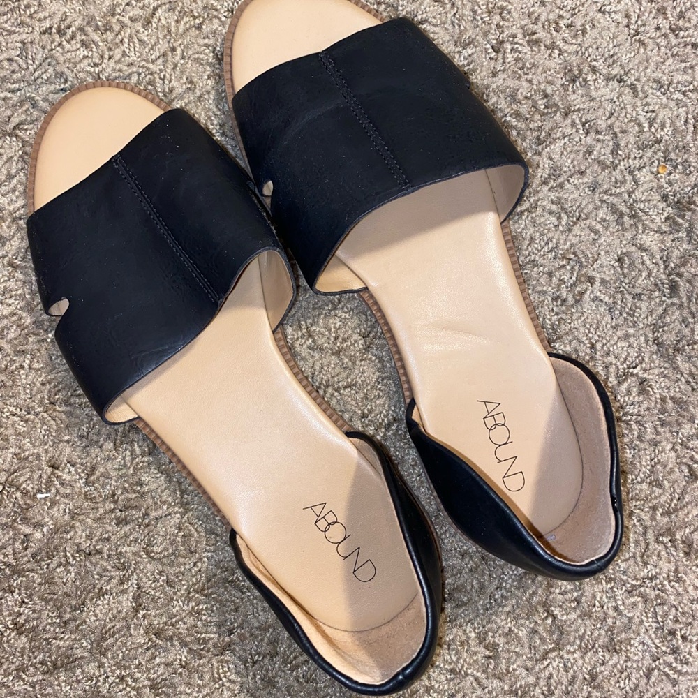 black women's sandals